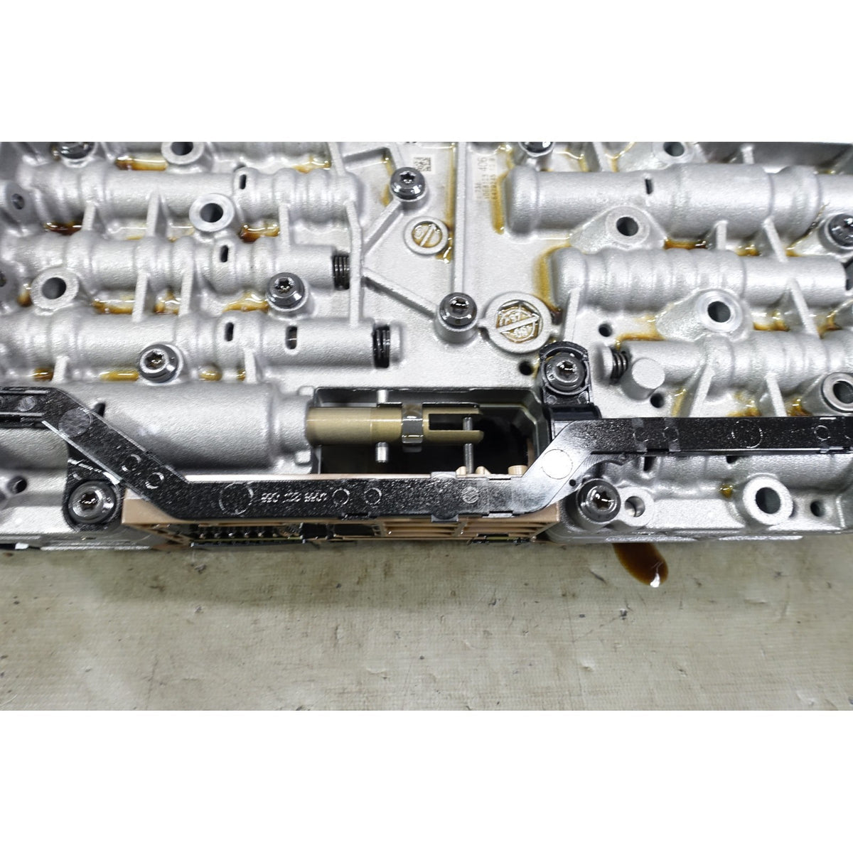 BMW E60 550i E63 650i E70 35d Automatic Mechatronics Valve Body 2007-2013 OEM