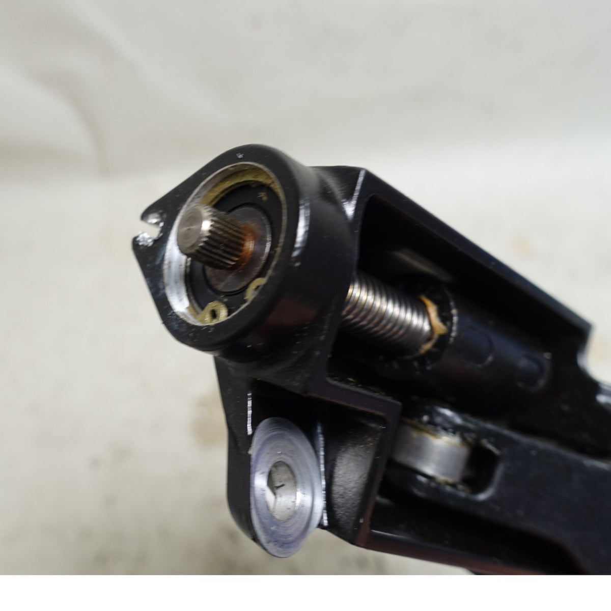 2003-2008 BMW E85 Roadster Right Convertible Top Locking Latch OEM