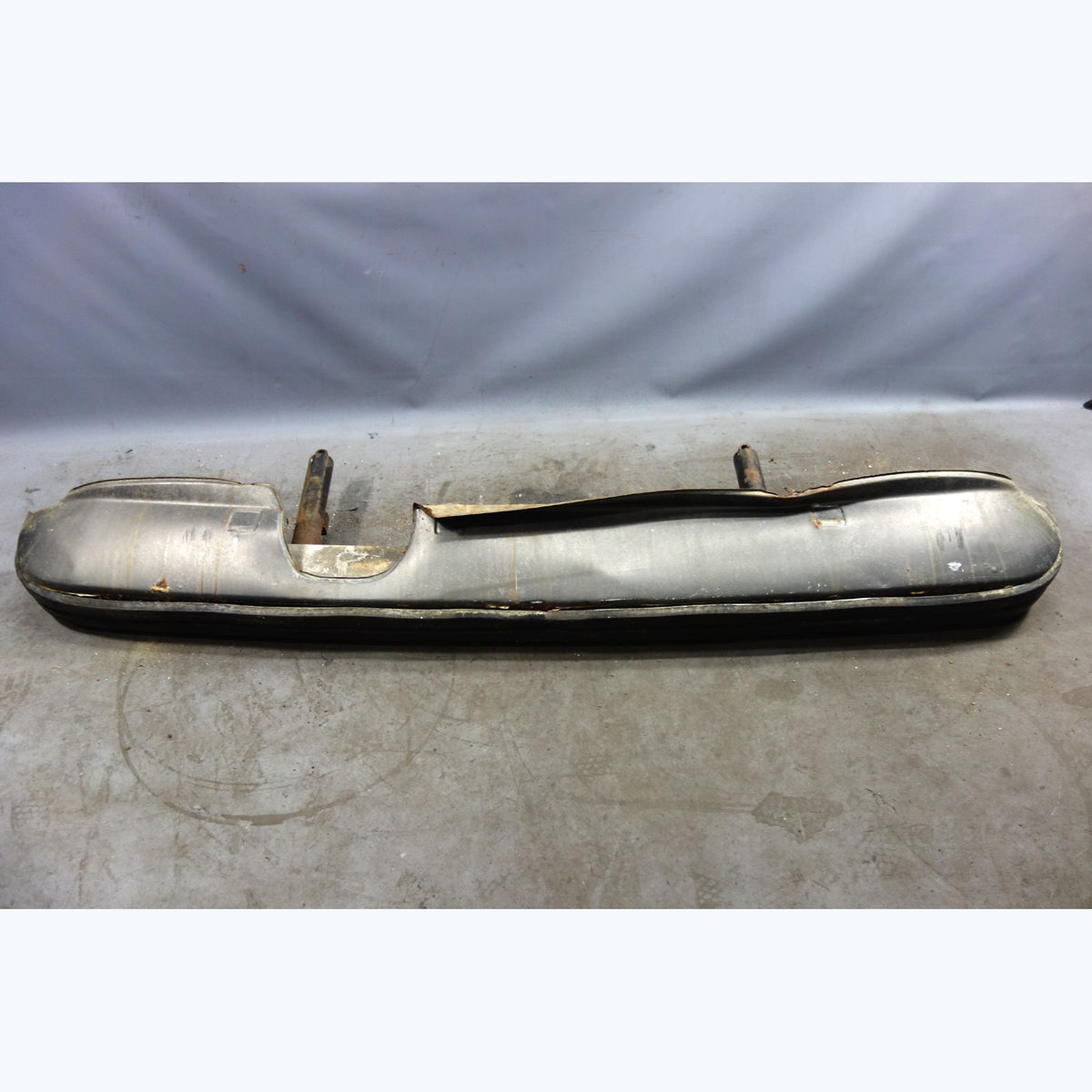 Damaged 1978-1979 BMW E23 733i 7-Series Aluminum Rear Bumper Cover w/ Shocks OEM