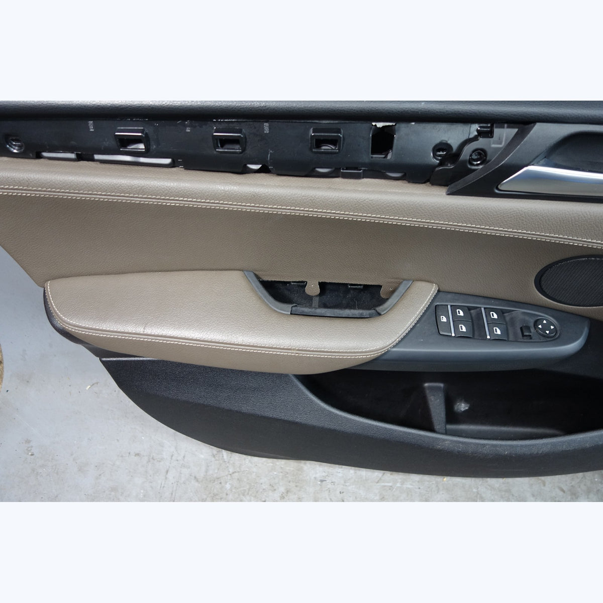 2011-2014 BMW F25 X3 SAV Early Front Interior Door Panels Mocha Brown OEM