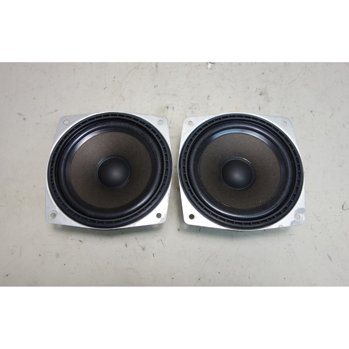 1999-2003 BMW E39 5-Series Touring Wagon Factory Interior Headliner Speaker Pair