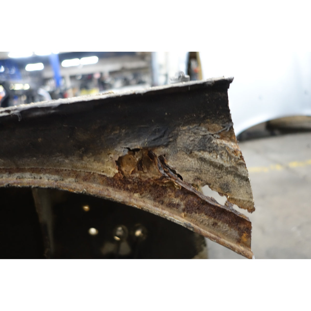 69-76 BMW E3 Sedan Front End Clip Frame Rail Section Cut *Pick Up Only*