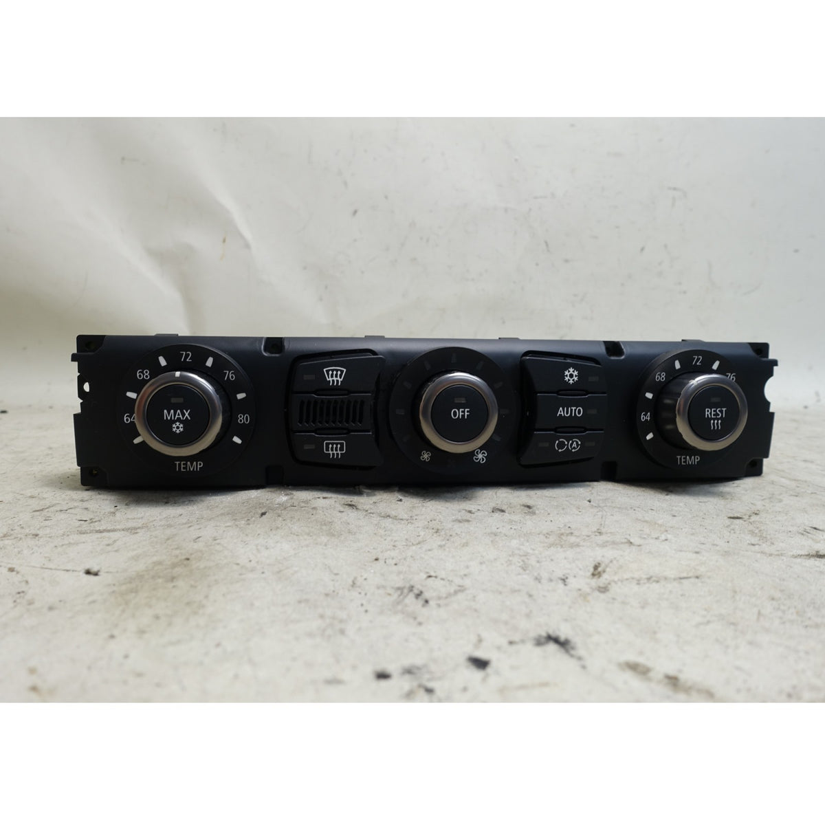 Damaged 2005 BMW E60 5-Series E63 Climate Automatic AC Control Unit OEM