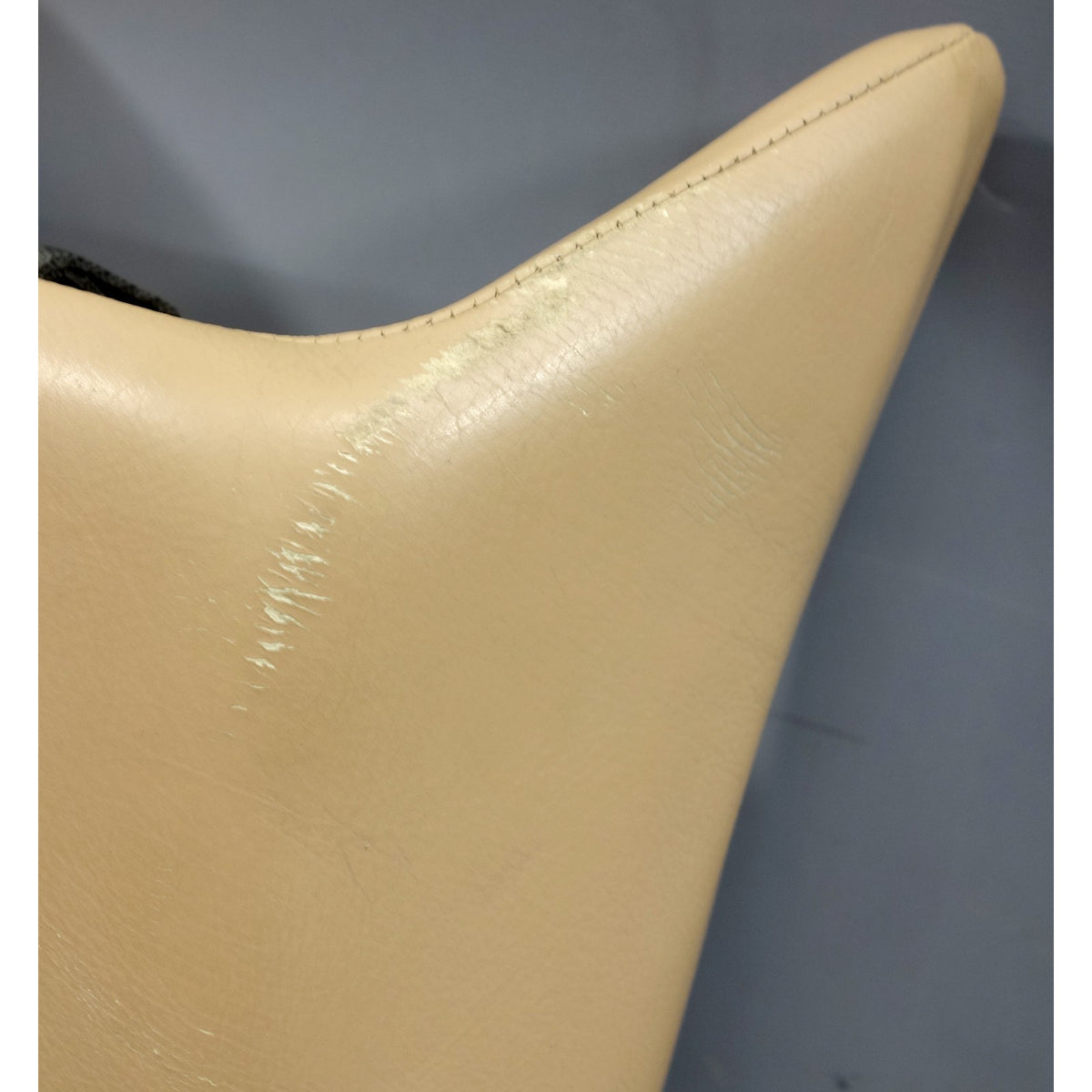 1994 - 1999 BMW E36 3-Series Rear Seat Center Armrest Sand Beige Leather OEM