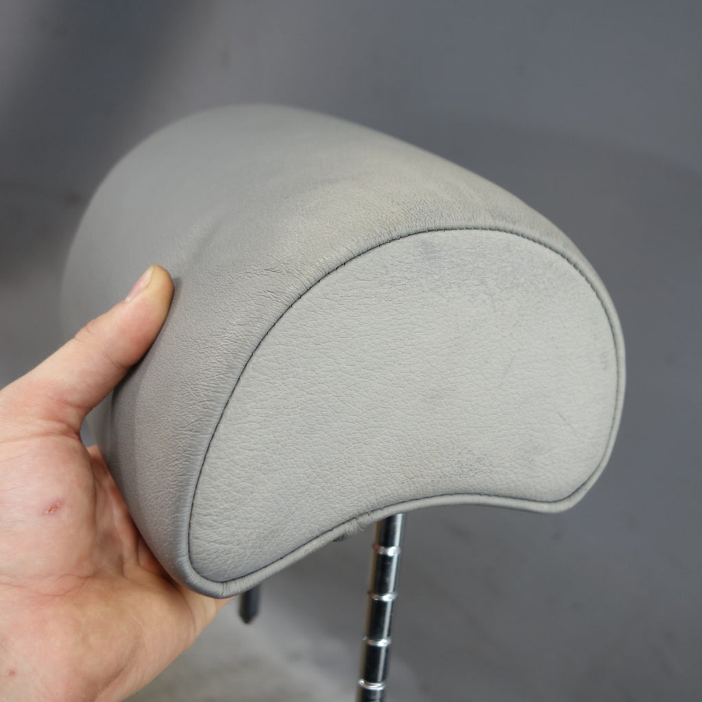 99-03 BMW E39 5-Series Touring Wagon Rear Seat Headrest Set Grey Leather OEM