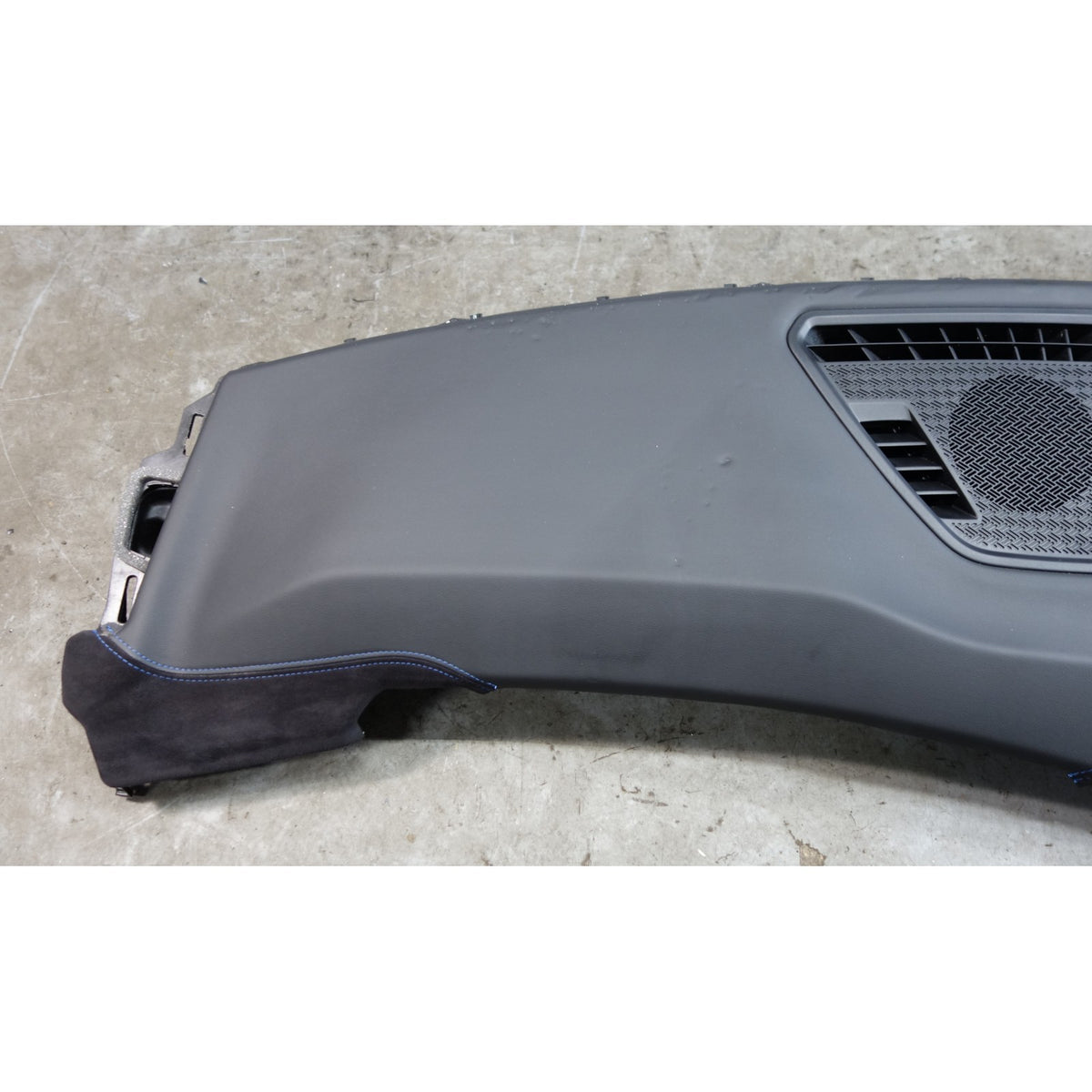 Damaged 24-25 BMW U10 X2 Dashboard Upper Trim Section Alcantara Leather OEM