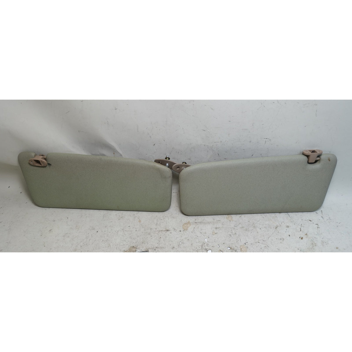 1991-1995 BMW E34 Factory Sun Visor Pair Parchment Beige Vinyl OEM