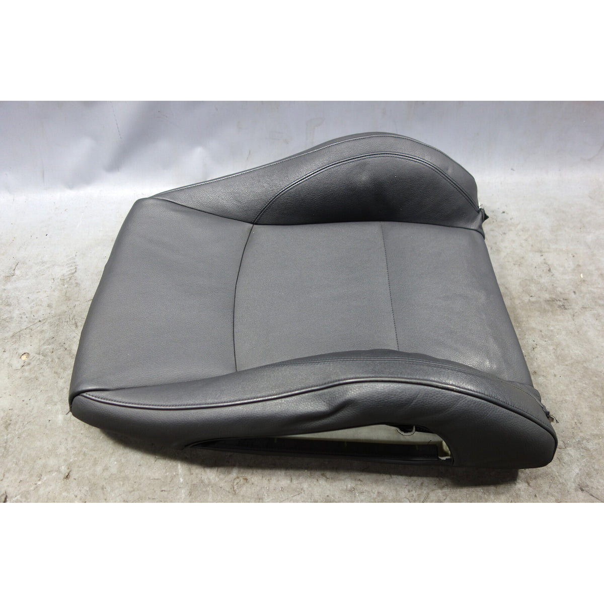 2006-2008 BMW E90 E91 Front Right Sport Seat Back Black Dakota Leather OEM USED