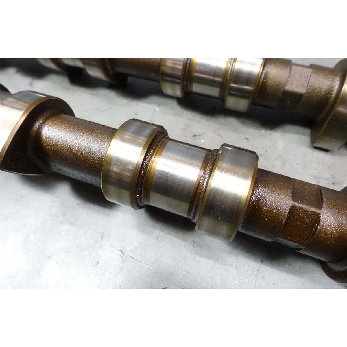 1996-1999 BMW M52 6-Cylinder Timing Camshaft Set Intake Exhaust Z3 E39 OE