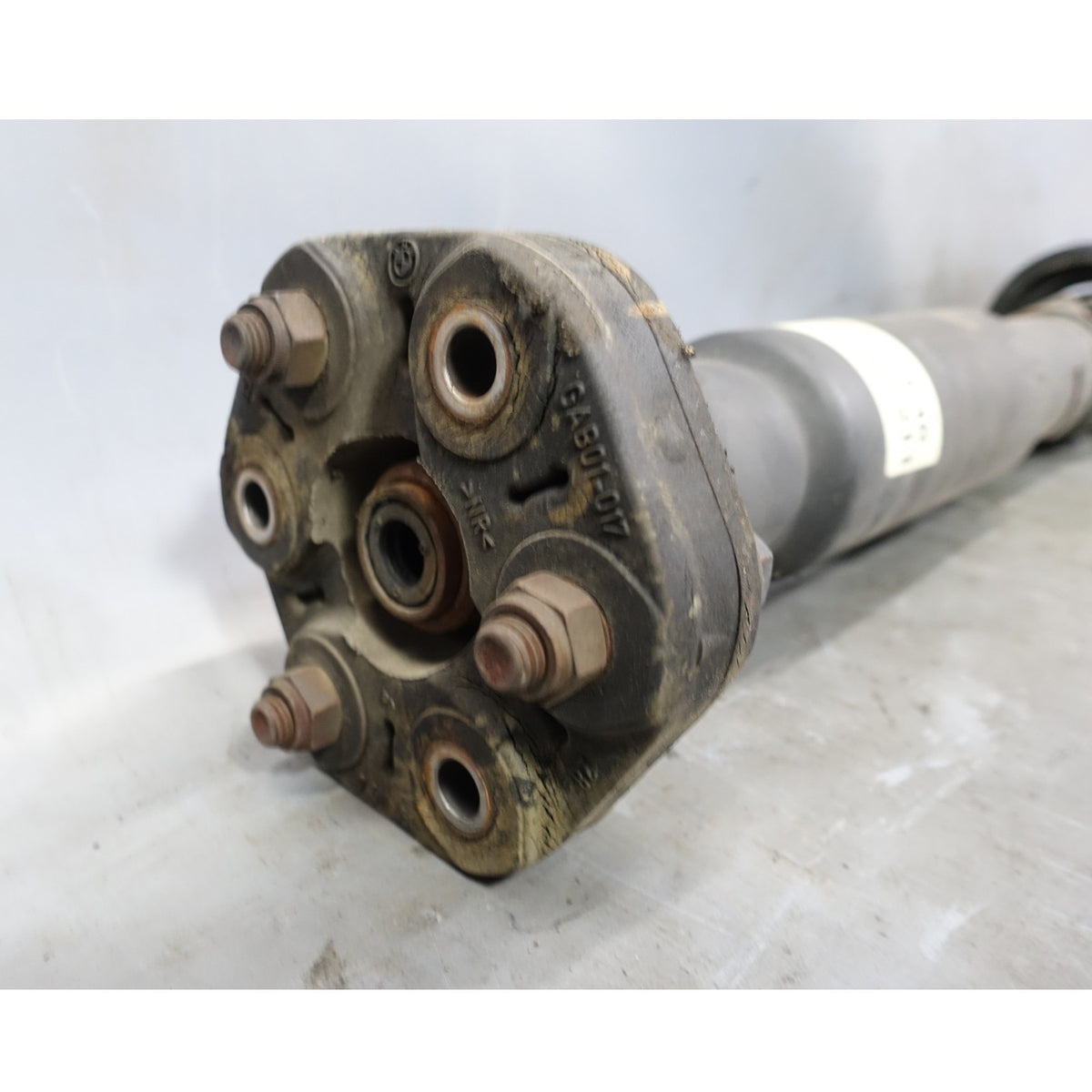 2001-2003 BMW E46 330i Automatic Trans Driveshaft Propeller Shaft CV OEM
