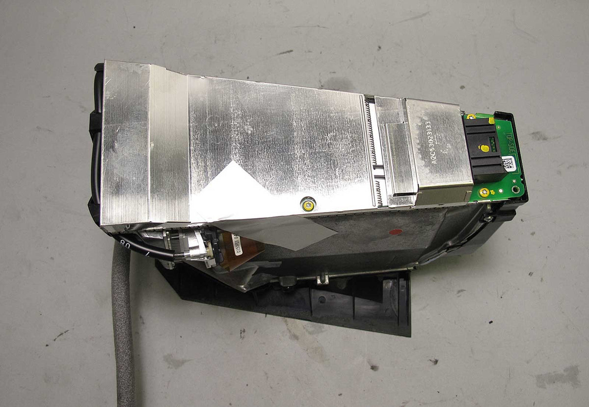 BMW E60 E61 5-Series Heads Up Information Display Projector Assembly 2004-2010