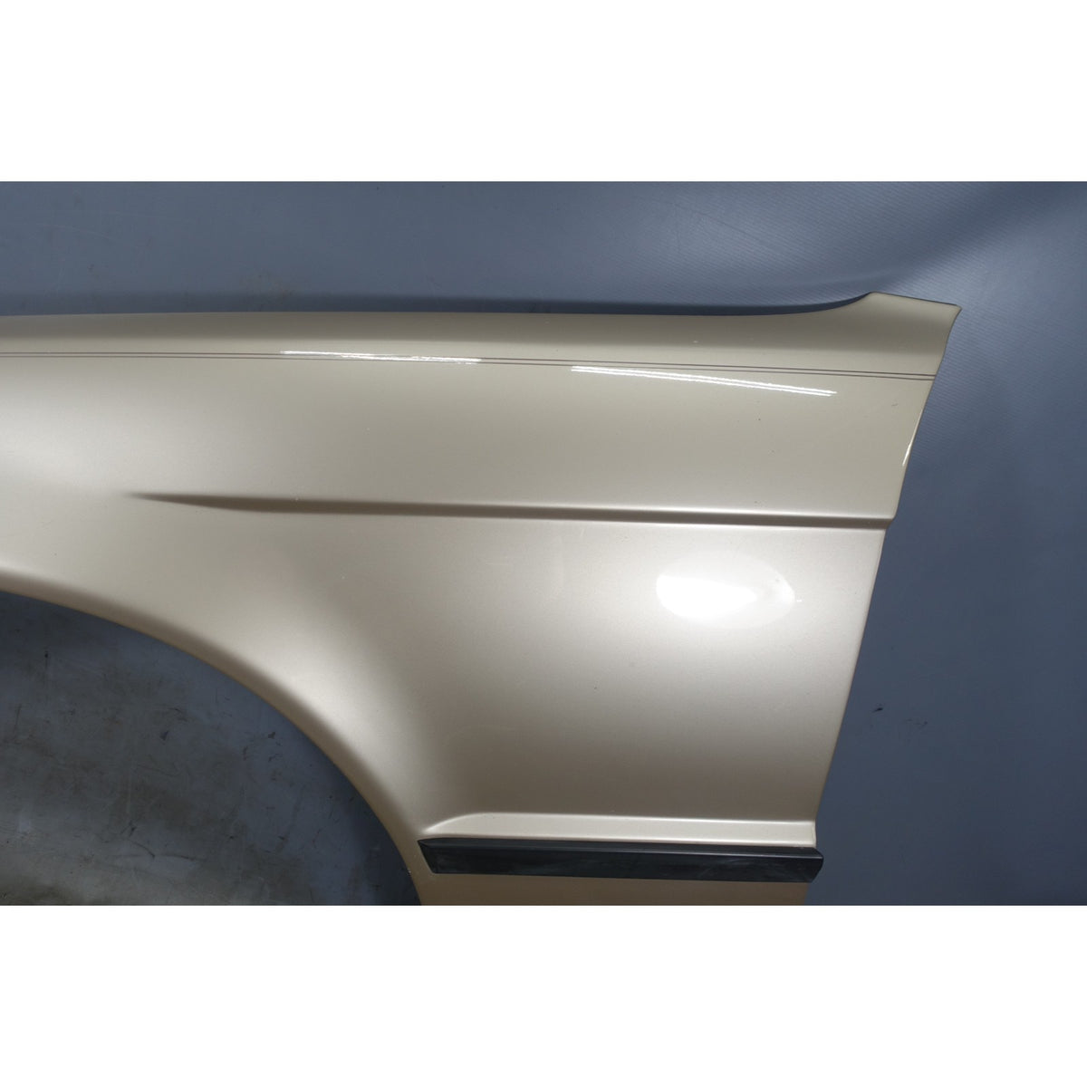 Damaged BMW E34 Left Front Fender Quarter Panel Kashmir Beige 301 OEM 1989-1995