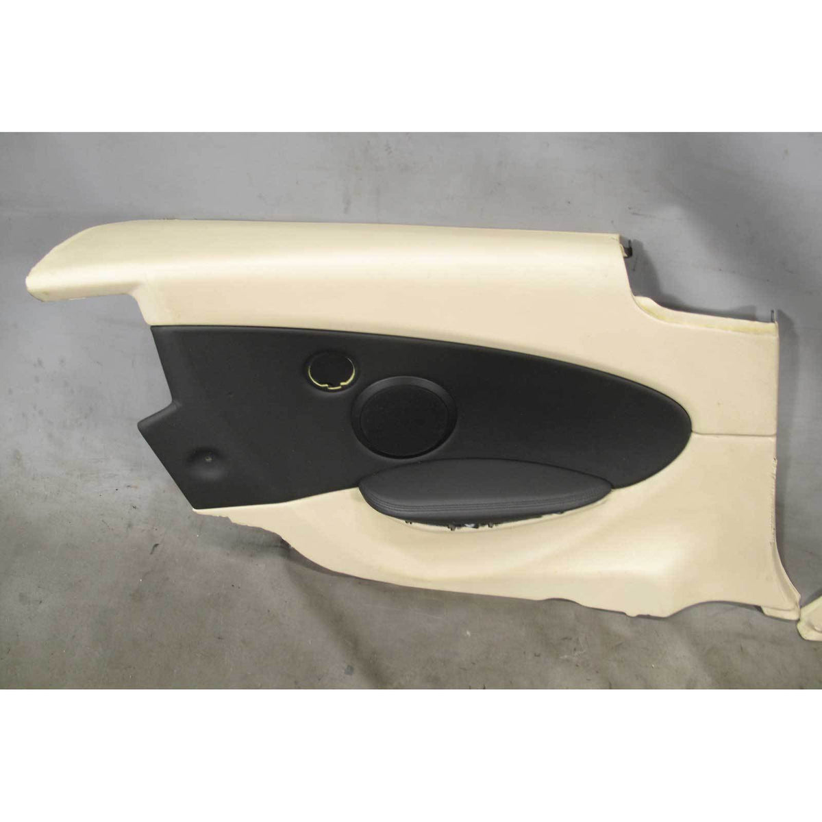 2006-2010 BMW E63 6-Series Coupe Rear Interior Trim Panels Cream Beige Leather