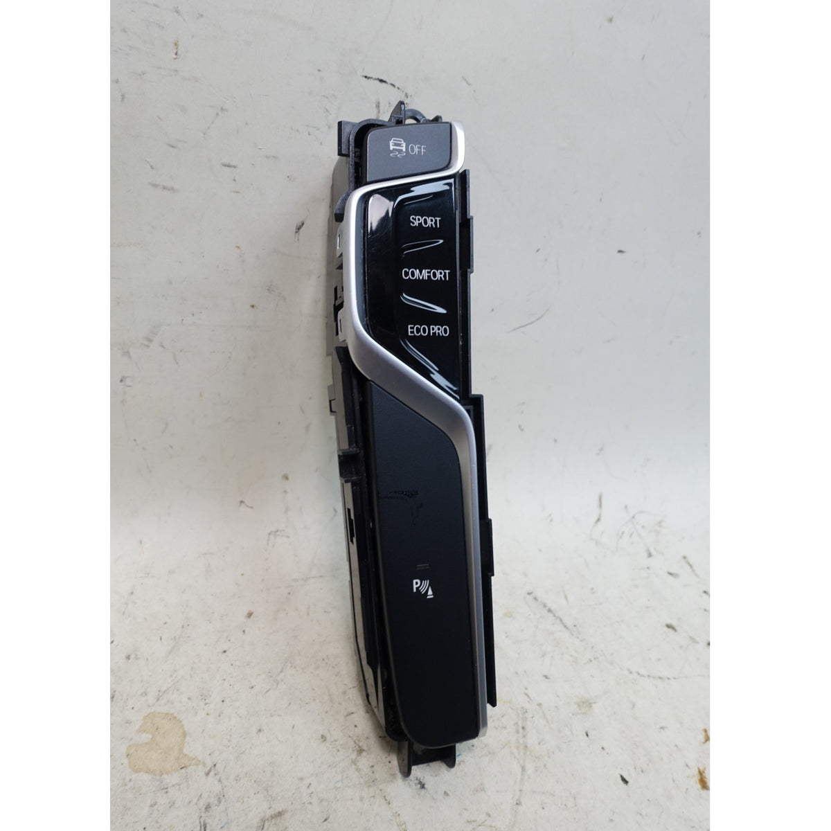 2017-2020 BMW G30 5-Series Front Center Console Switch Unit PDC OEM