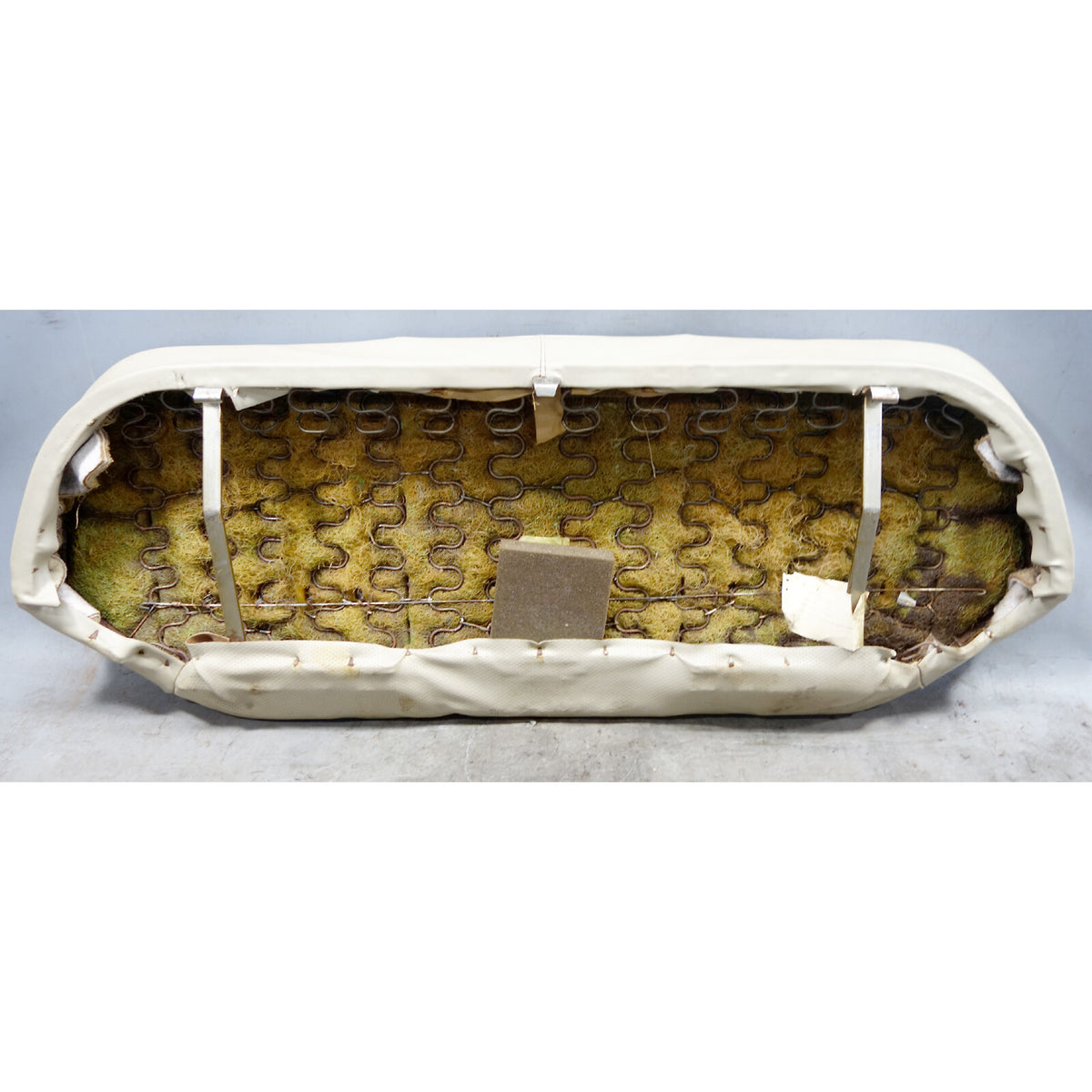 1984-1985 BMW E28 5-Series Rear Seat Bottom Bench Pad Pearl Beige Vinyl OEM