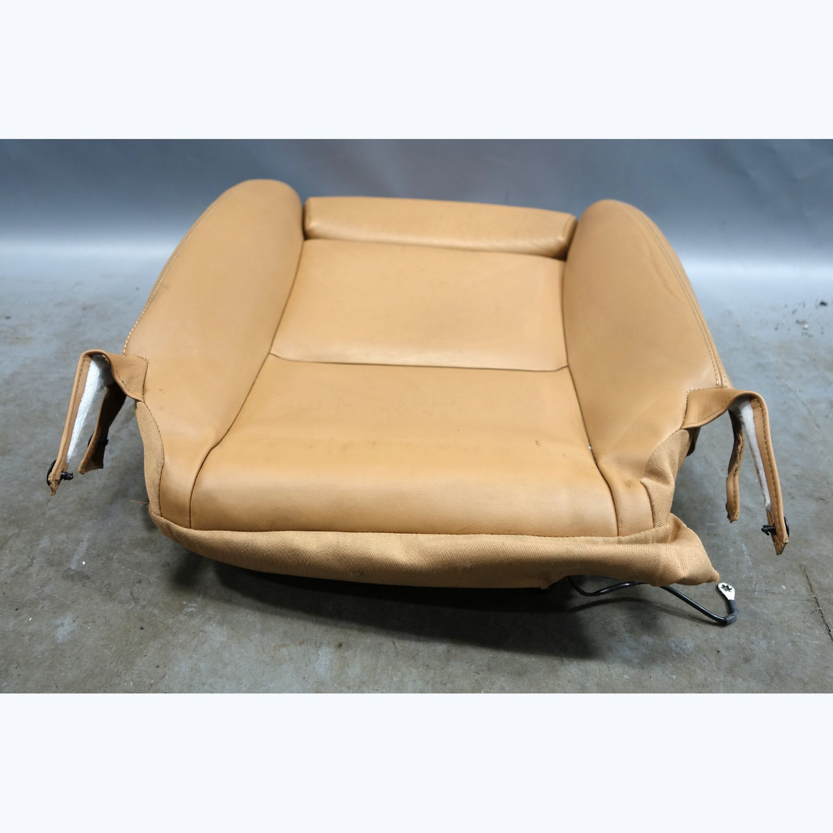 13-15 BMW F01 F02 7-Series Right Front Comfort Seat Bottom Pad Saddle Brown OEM