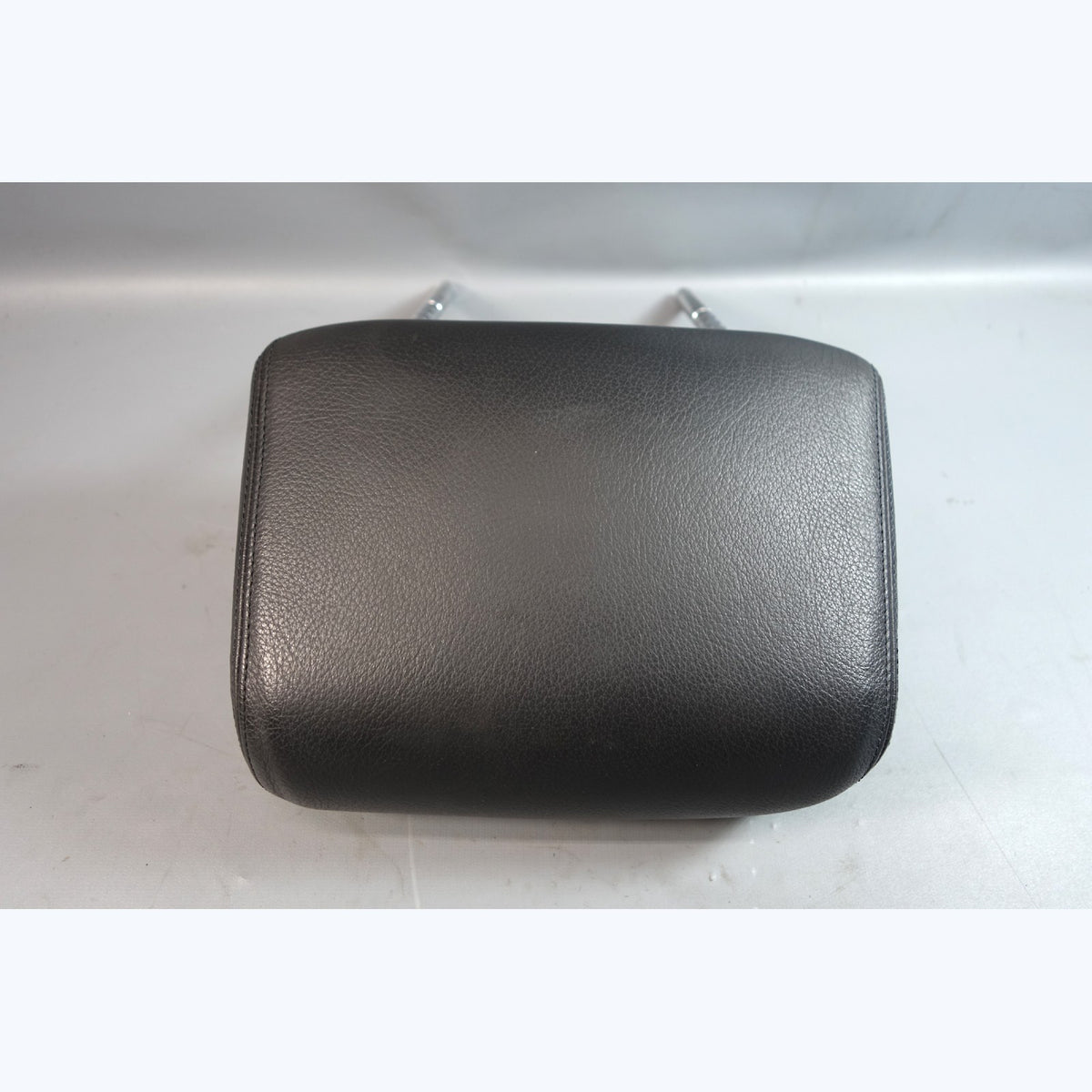 1992-1999 BMW E36 3-Series Front Basic Headrest Head Restraint Black Leather OEM