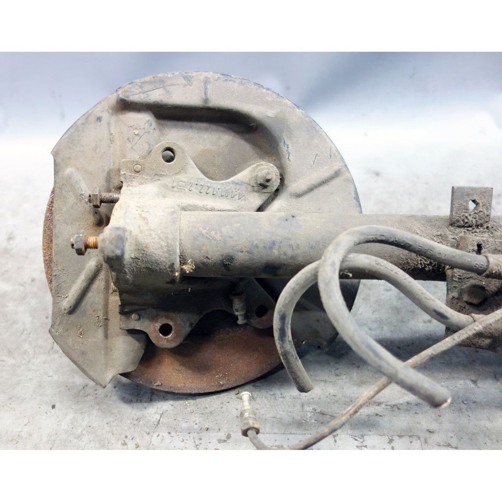 67-76 BMW 114 2002 1602 Coupe Right Front Passenger Strut Wheel Hub Assembly OEM