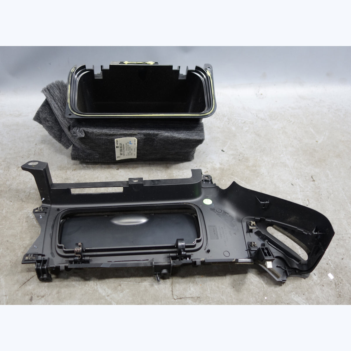 Damaged 2006-2012 Porsche 987 Cayman Left Rear Trunk Storage Box Panel Black OEM
