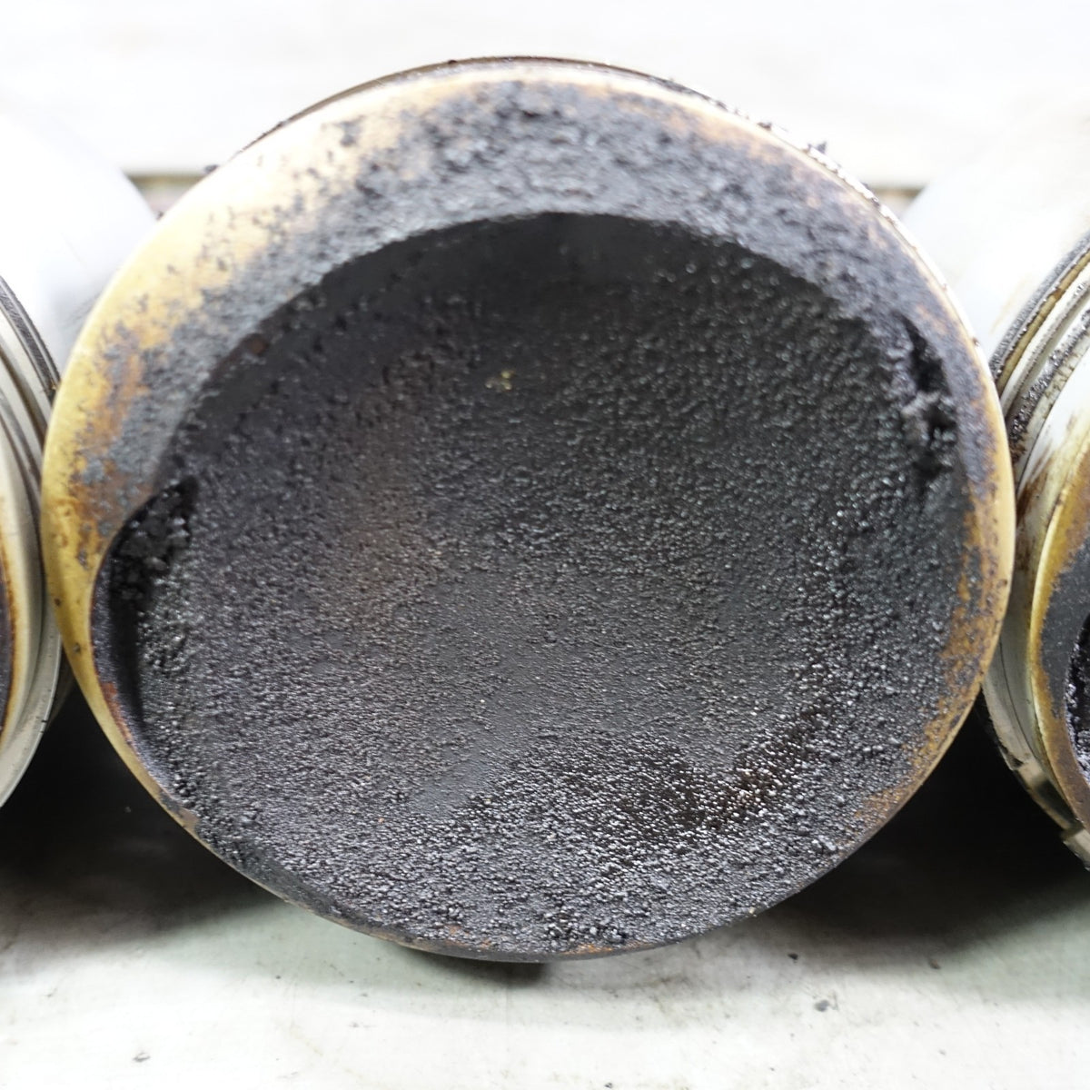 1987-1988 BMW E30 325i M20B25 Early Pistons & Connecting Rods Set of 6 OEM