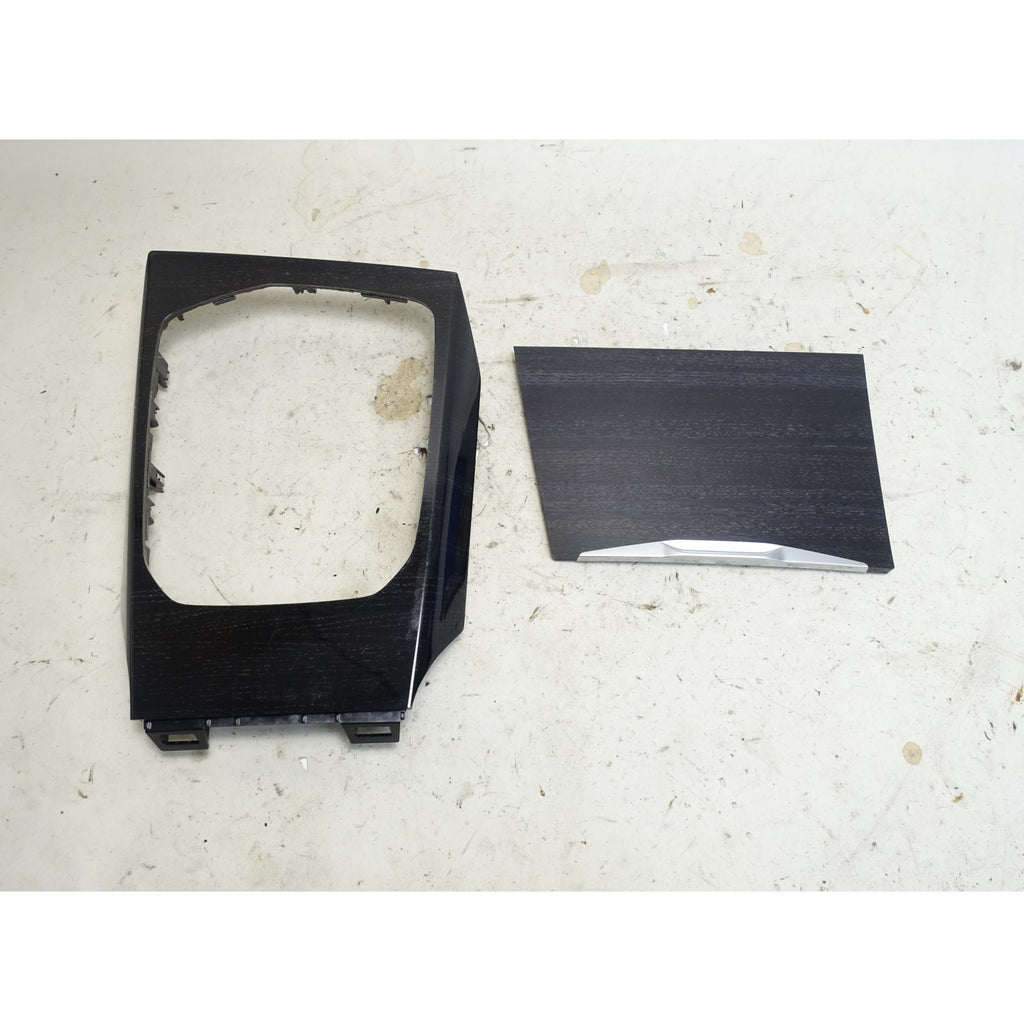 Damaged 19-25 BMW G20 3-Series G22 G23 Center Console Ash Grain Trim Covers OEM