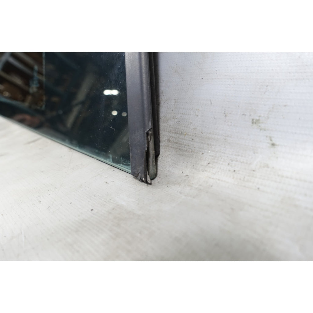 BMW E46 3-Series Right Rear Quarter Vent Window Glass 2000-2006 OEM