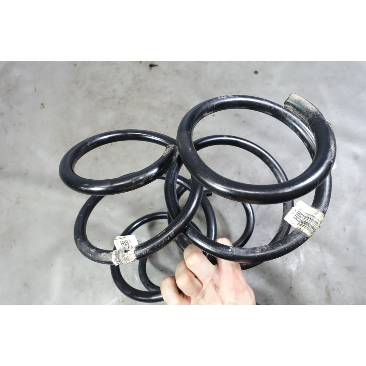 2015-2016 BMW F83 M4 Convertible Factory Front Coil Spring Pair Left Right MH OE