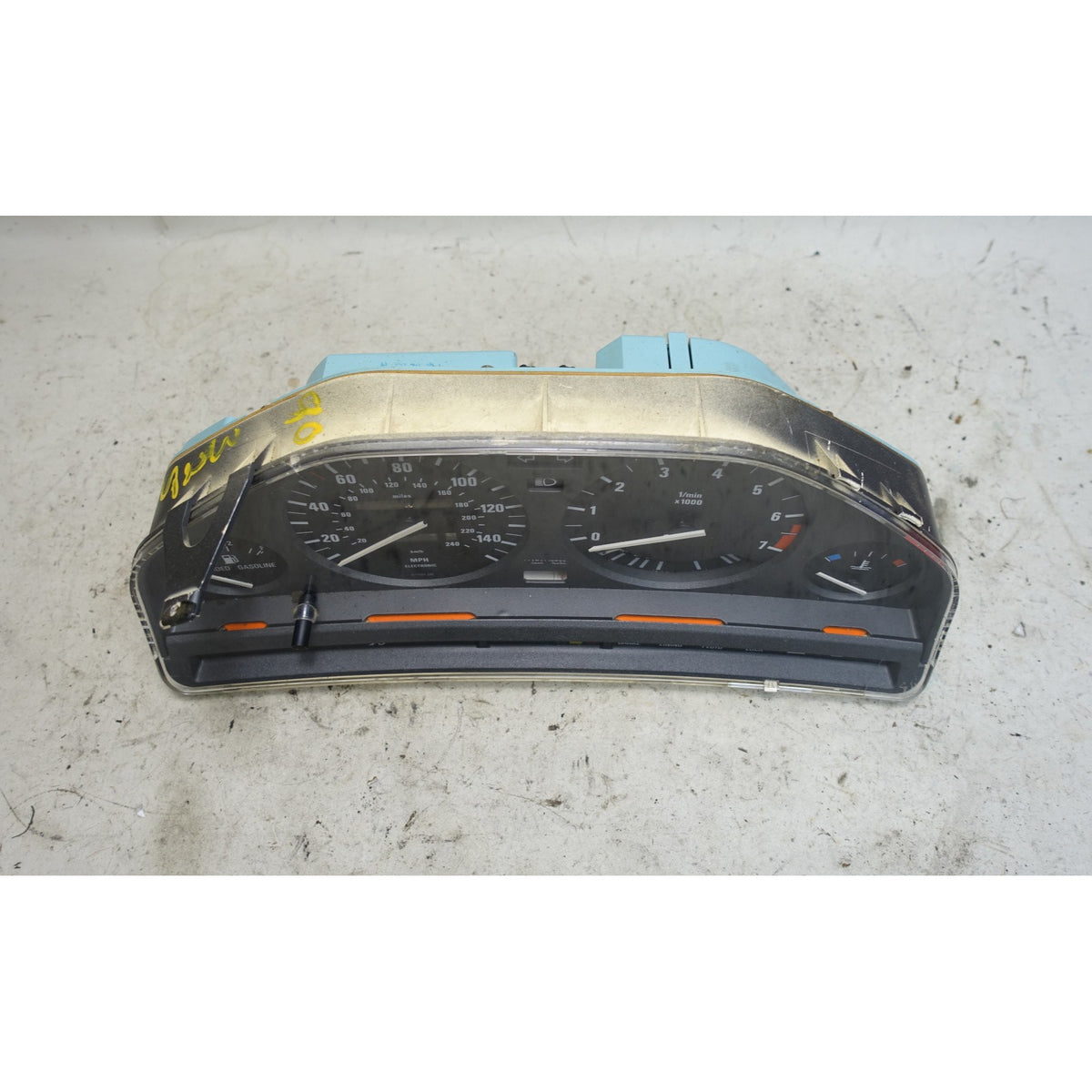 Damaged BMW E30 Instrument Cluster Speedometer Tachometer OEM 1988-1993