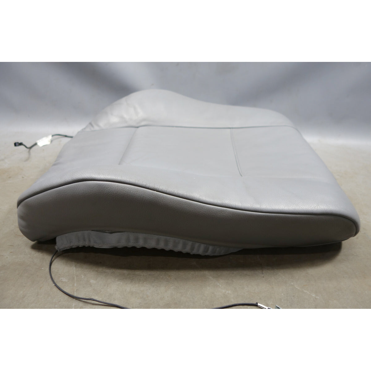 2000-2006 BMW E53 X5 Basic Front Seat Backrest Cushion Pad Grey Leather