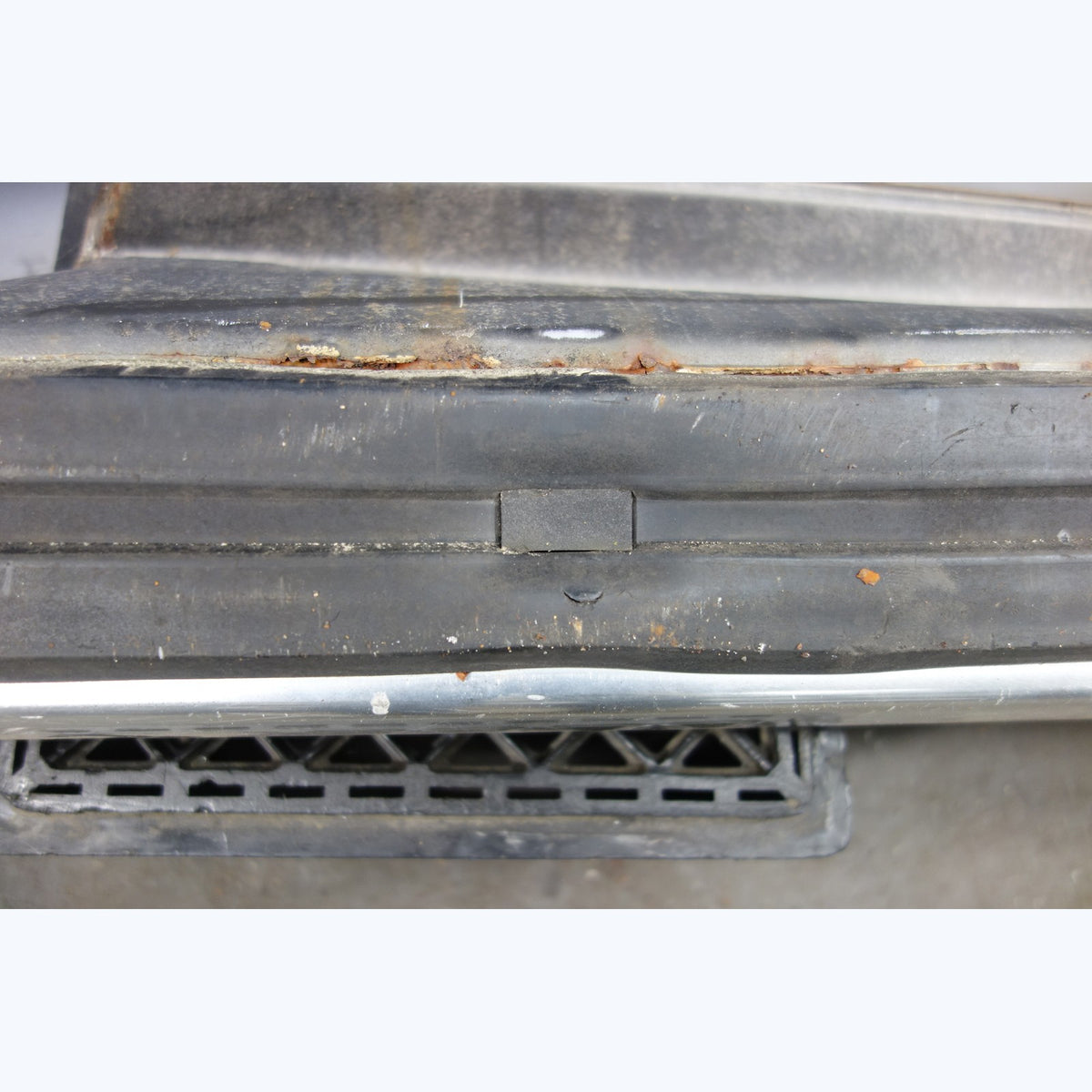 Damaged 1978-1979 BMW E23 733i 7-Series Aluminum Rear Bumper Cover w/ Shocks OEM