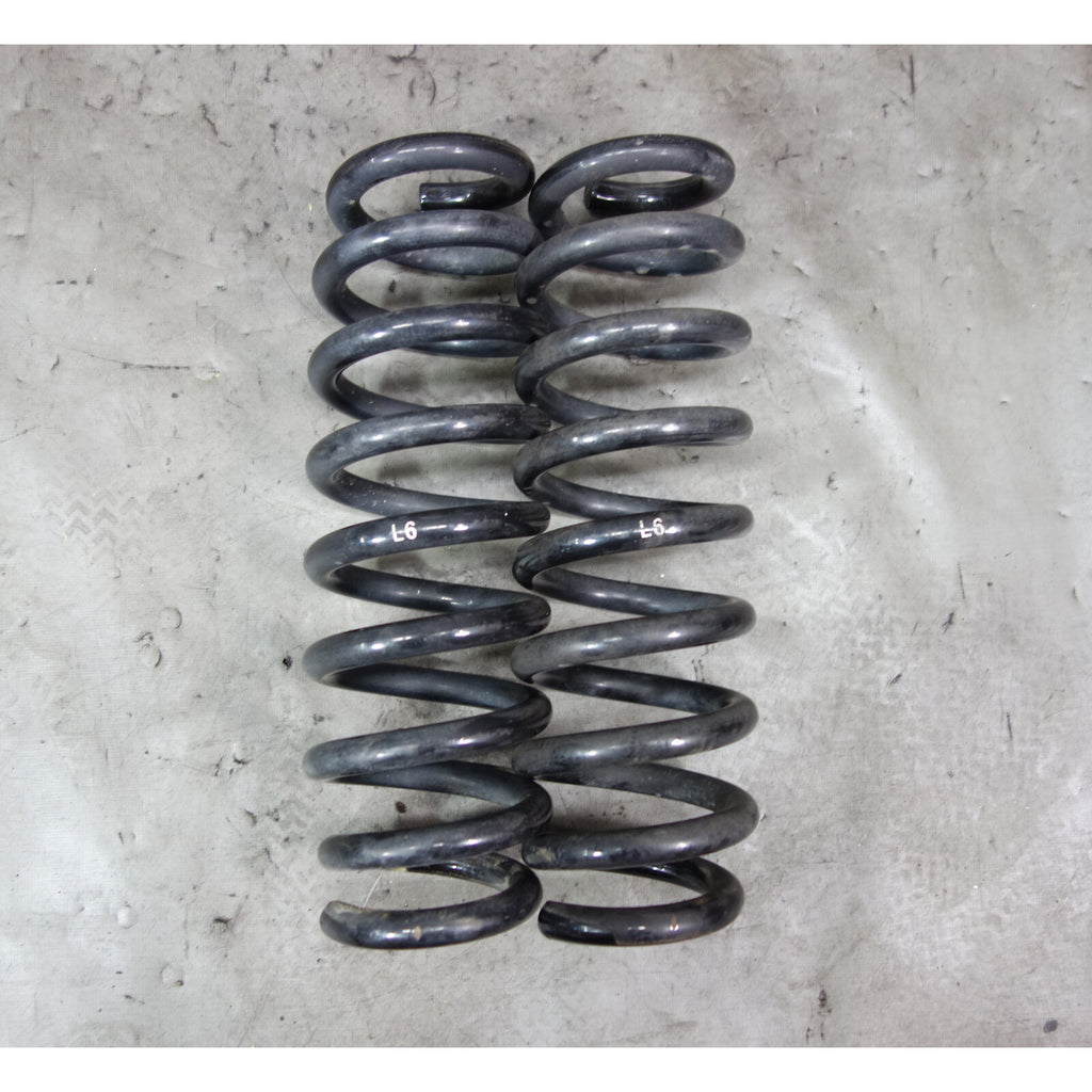 2008-2013 BMW E88 135i Convertible Factory Rear Coil Spring Pair Left Right L6