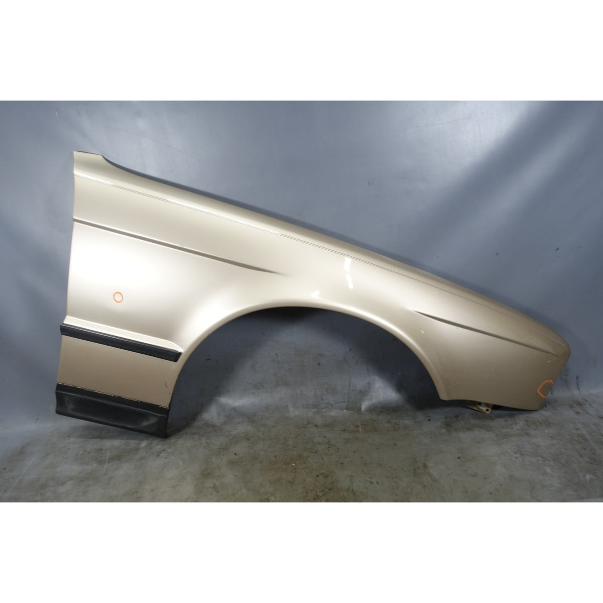 89-95 BMW E34 5-Series Right Front Fender Quarter Panel Kashmir Beige 301 OEM