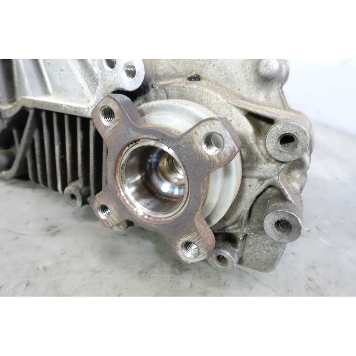 2004-2006 BMW X3 E83 M54 Early Transfer Case Auxiliary Transmission AWD OEM