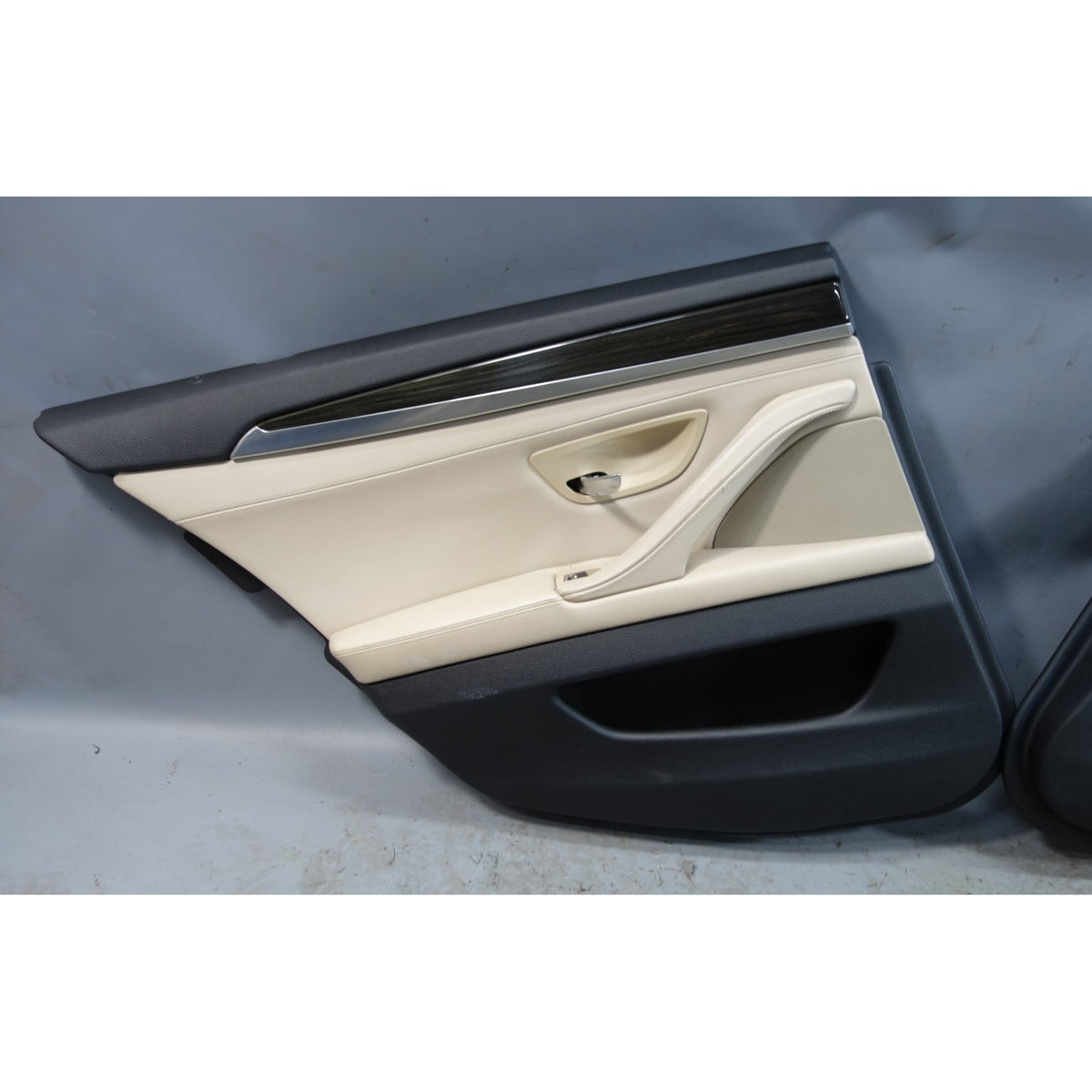 11-16 BMW F10 5-Series Rear Door Card Trim Panels Ivory White Napa Leather OEM