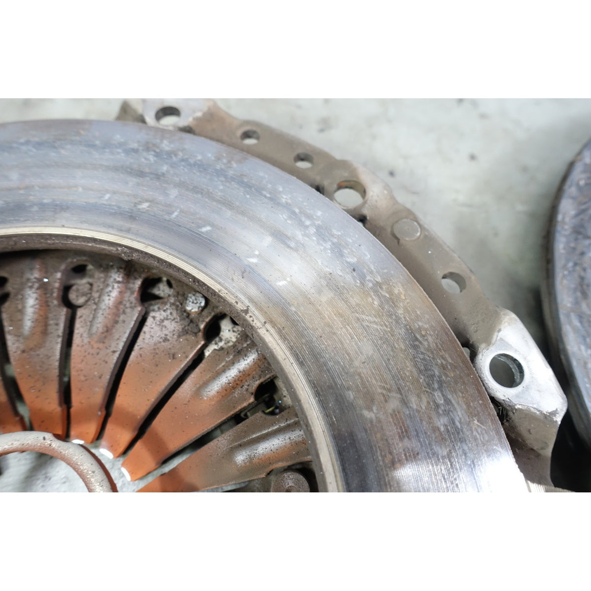 2006 BMW E83 X3 M54 3.0i Manual Transmission Clutch and Pressure Plate LuK OEM