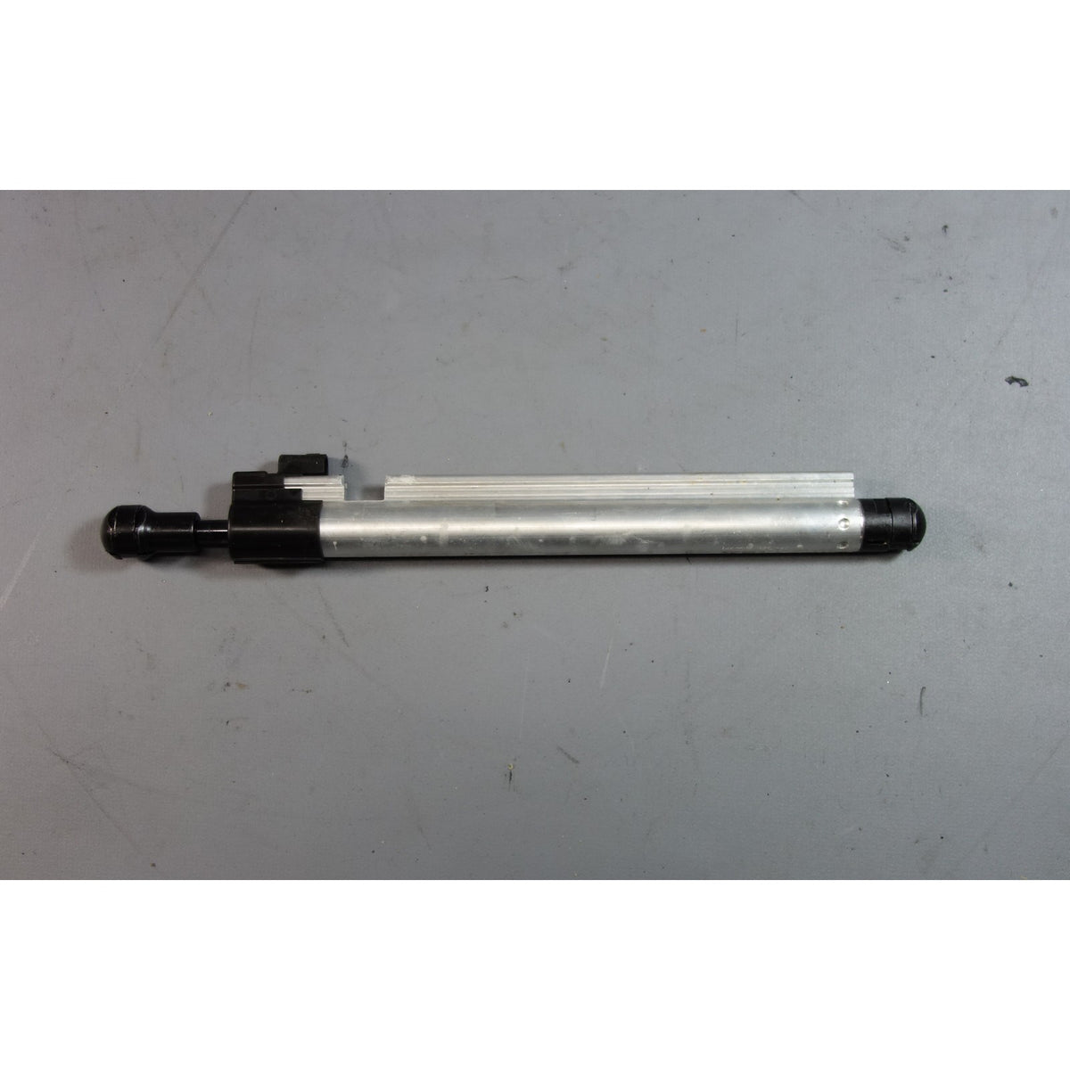 2015-2017 BMW F23 2-Series Convertible Right Tensioning Rod Hydraulic Cylinder