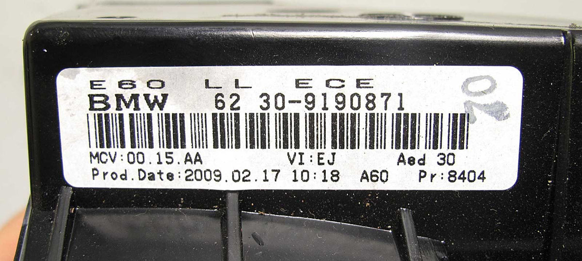 BMW E60 E61 5-Series Heads Up Information Display Projector Assembly 2004-2010