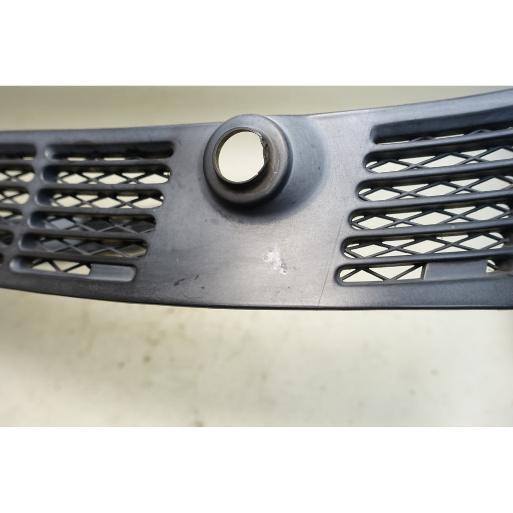 1984-1993 BMW E30 3-Series Air Inlet Cowl Hood Intake Grille Pair Left Right OEM