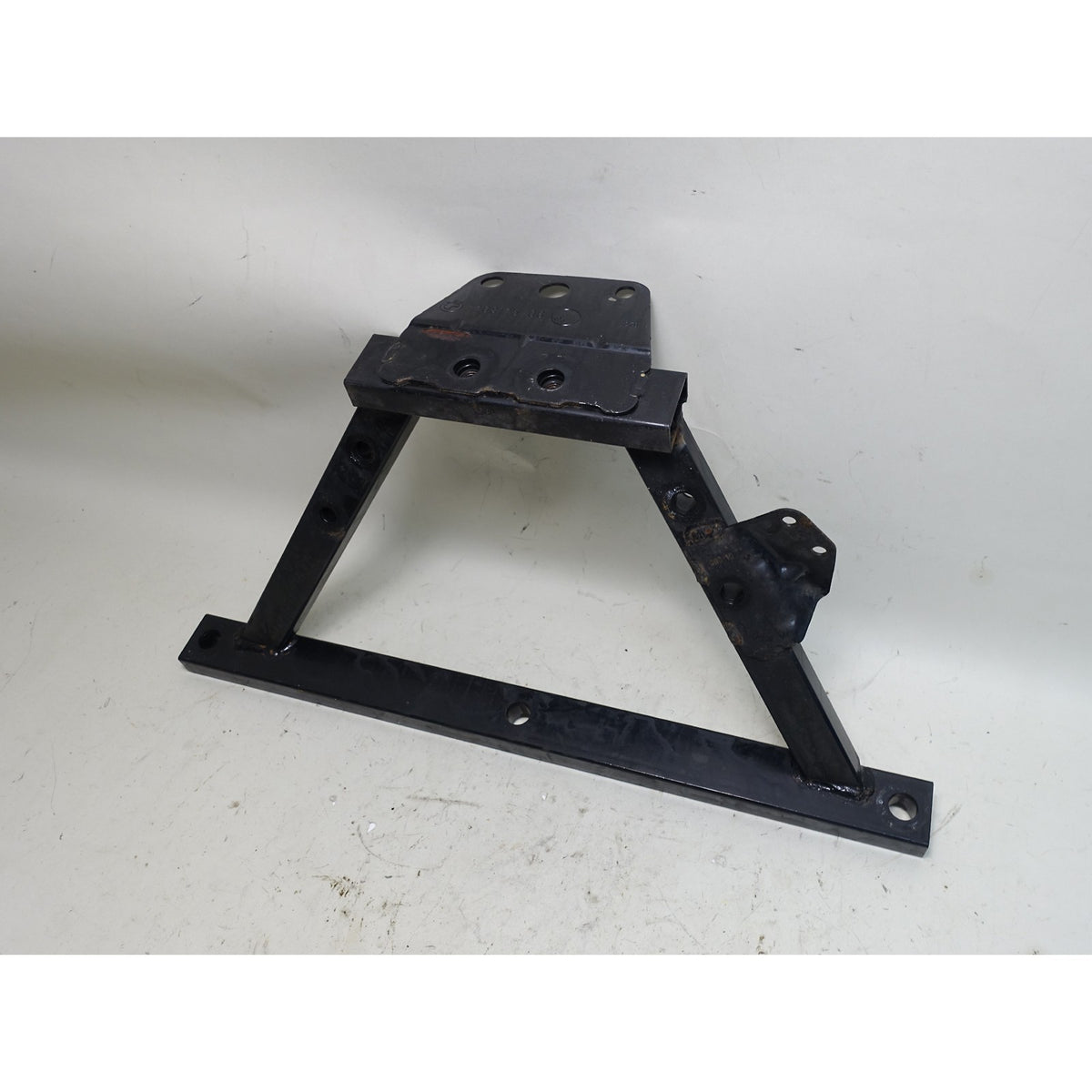 2009-2016 BMW E89 Z4 Roadster Factory Rear Tension Strut Bracket Frame Mount OEM
