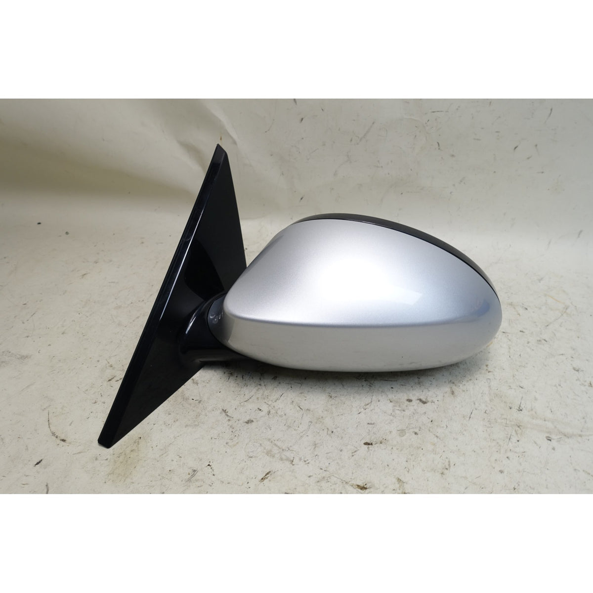 2008-2009 BMW E82 E88 1-Series Left Power-Fold Mirror Titanium Silver Gloss OEM