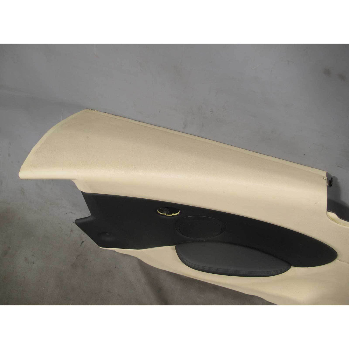 2006-2010 BMW E63 6-Series Coupe Rear Interior Trim Panels Cream Beige Leather