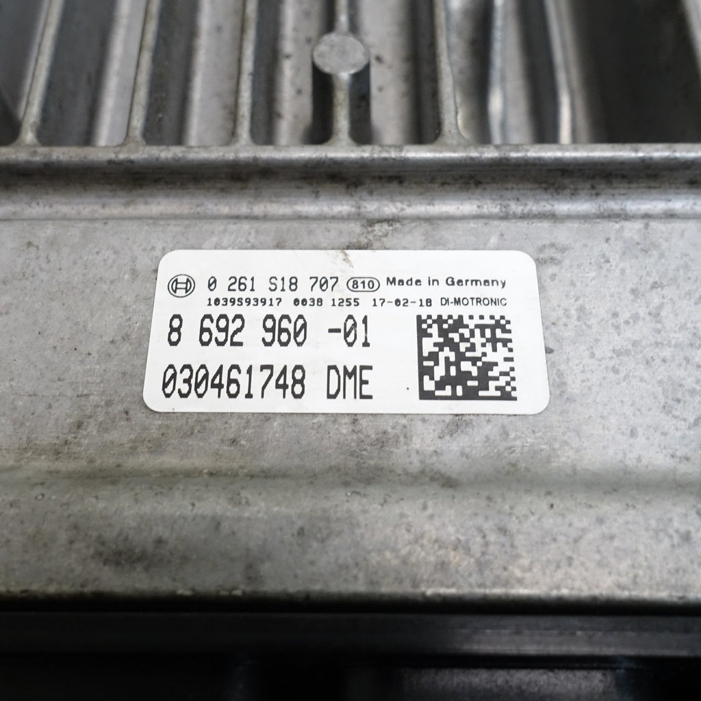 2017 BMW G30 540i G12 740i B58 Early Engine Computer DME 860 OEM