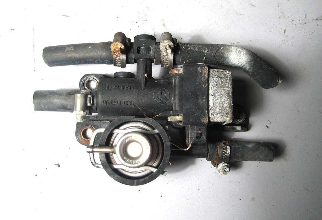 95-01 BMW E36 E38 E39 Z3 Fuel Pressure 3/2 Directional Control Valve Regulator