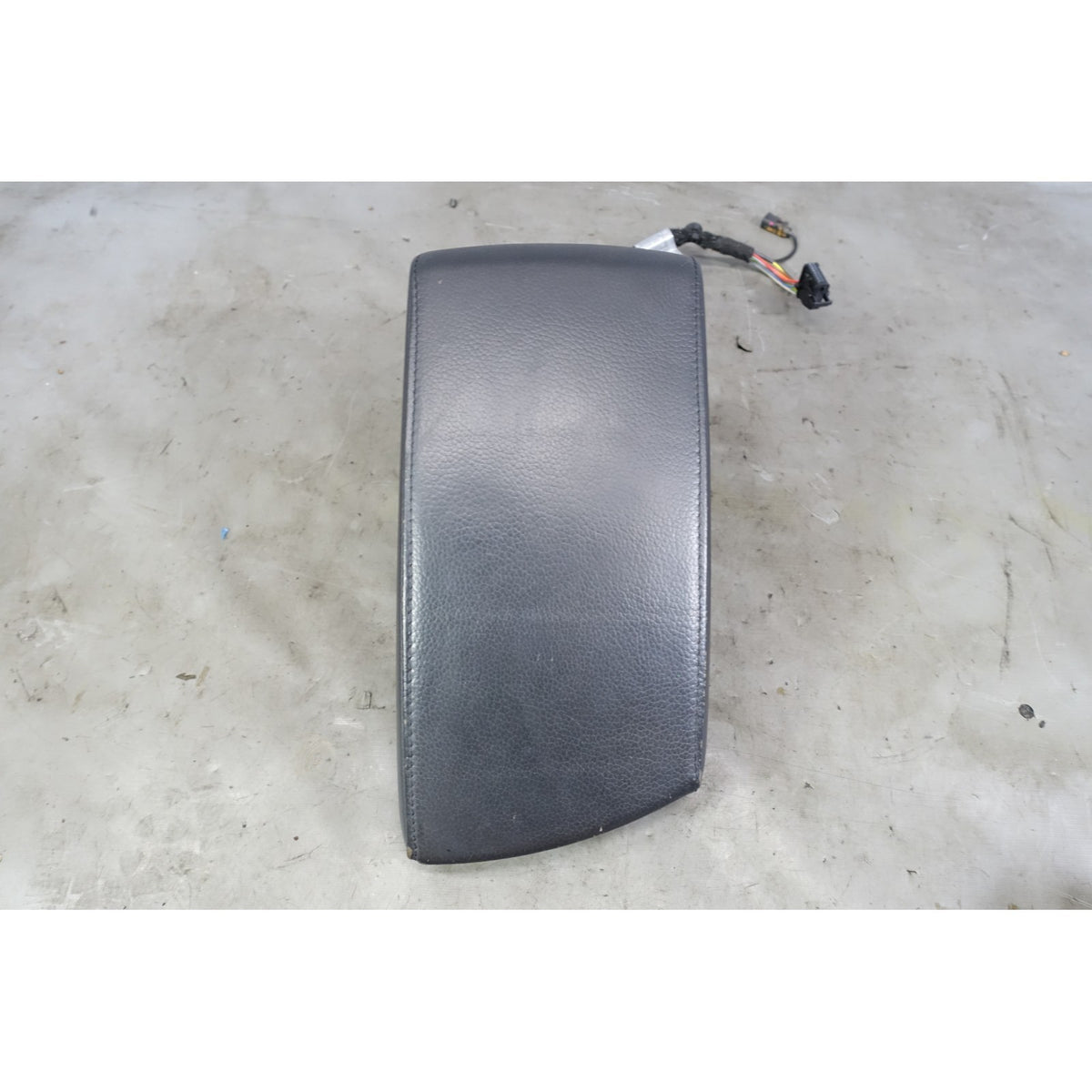 2004-2006 BMW X3 E83 Front Center Armrest Black Leather Factory OEM