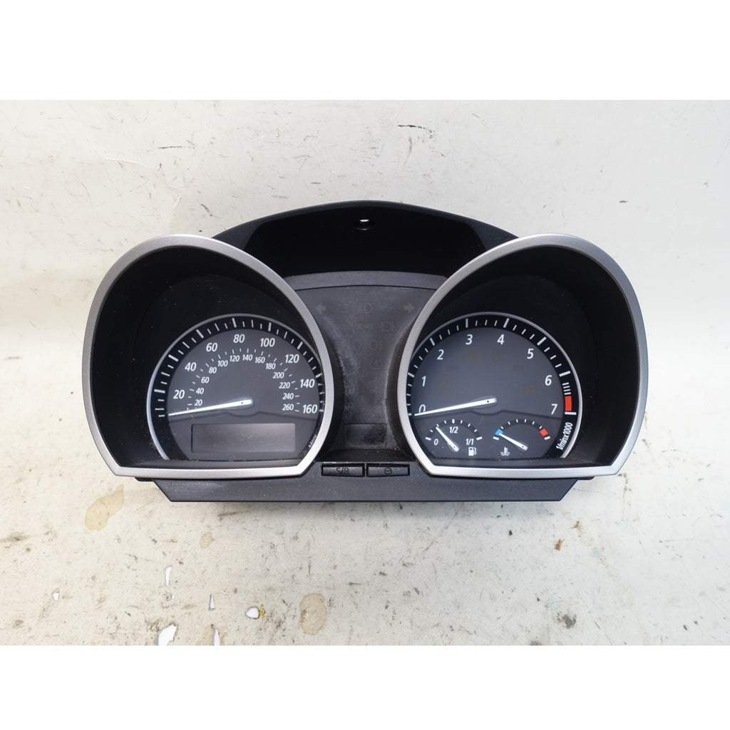 2003-2005 BMW Z4 E85 Instrument Cluster Speedometer MPH Auto Trans OEM
