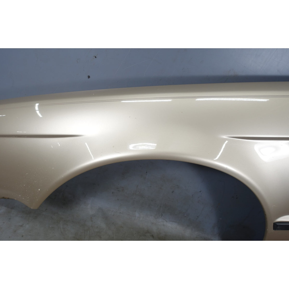 Damaged BMW E34 Left Front Fender Quarter Panel Kashmir Beige 301 OEM 1989-1995