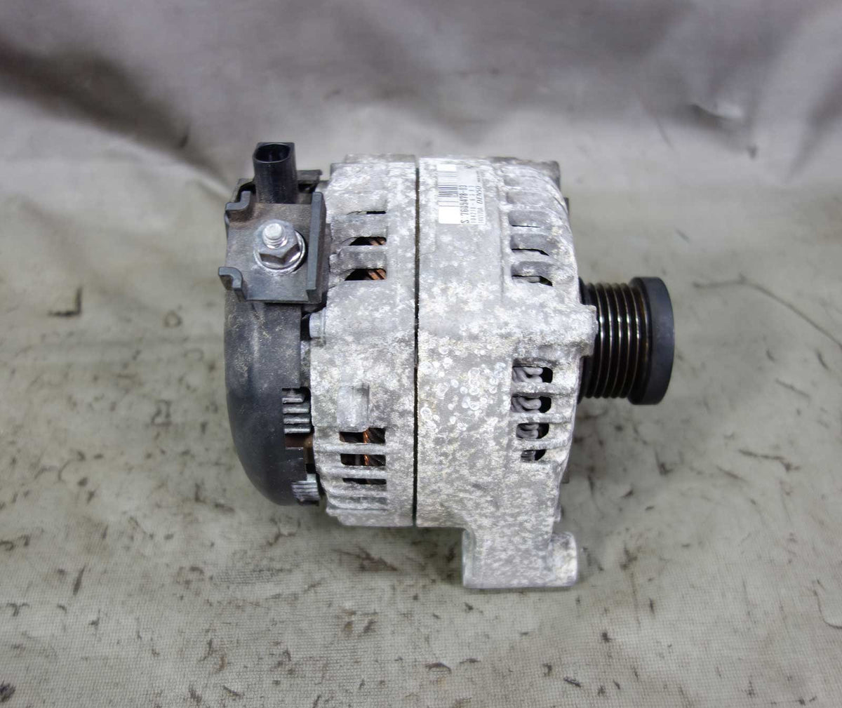 BMW F30 F32 F22 F10 F25 N20 N26 Alternator Generator 170 Amp Denso OEM 2012-2017