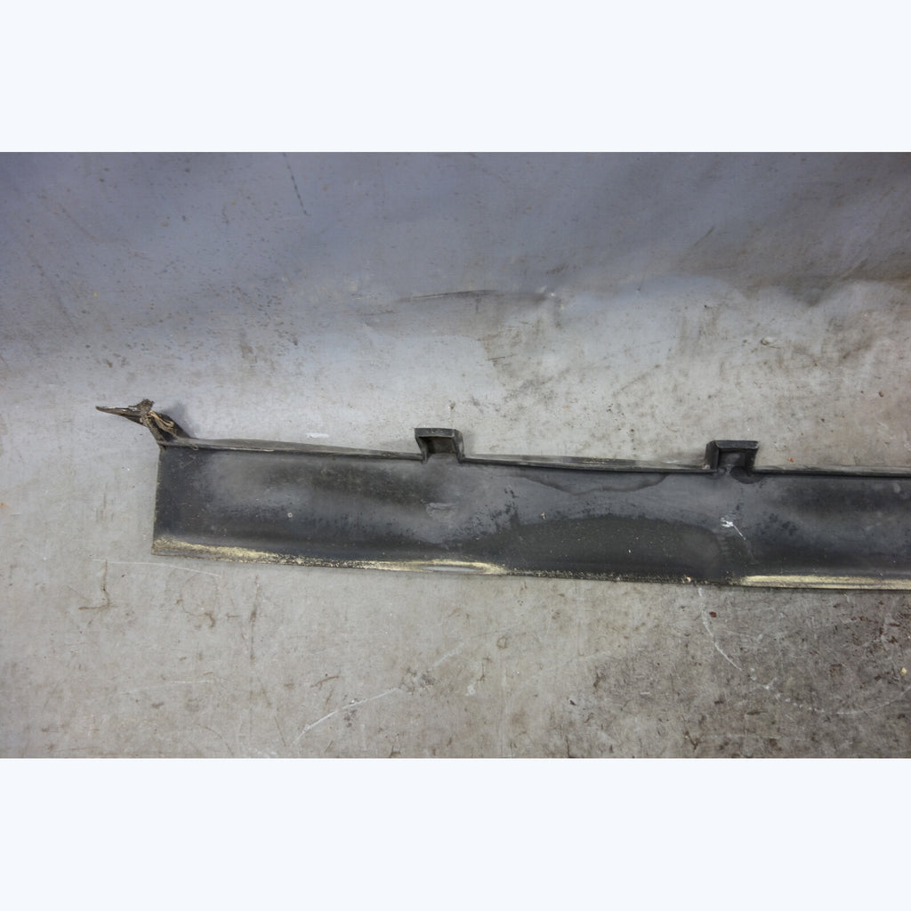 Damaged 1982-1988 BMW E28 5-Series Rear Center Top Bumper Trim Cover Black OEM