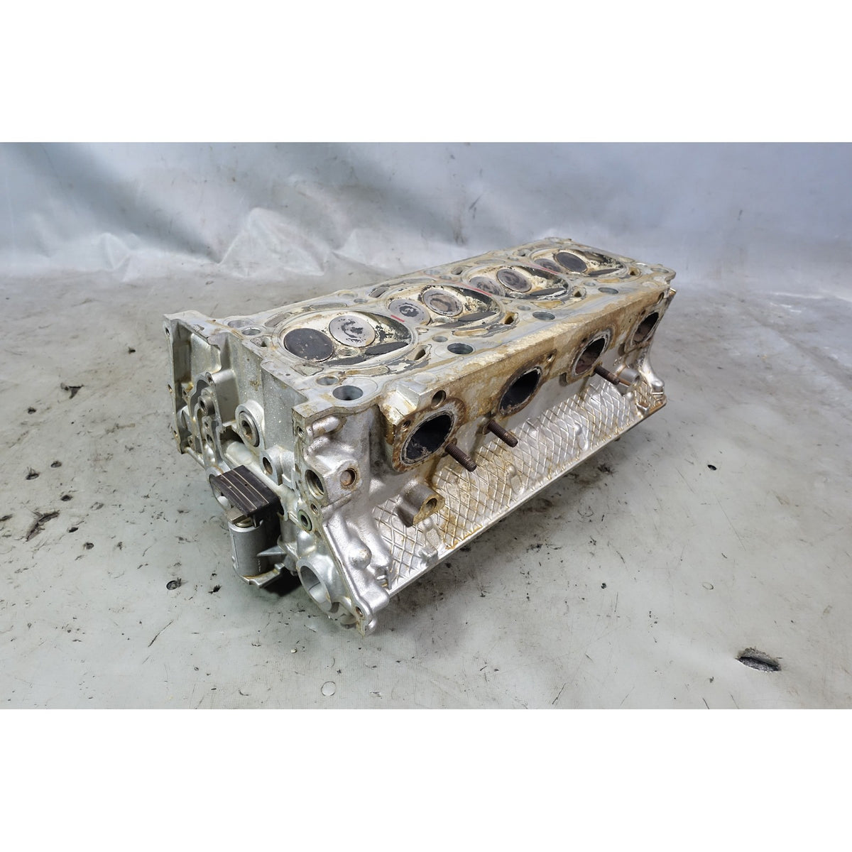 1999-2003 BMW E38 740 E39 540 M62TU 4.4L Right Bank 1 Cylinder Head 1-4 OE