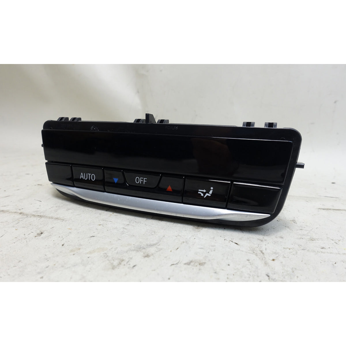 2019-2022 BMW G20 3-Series Sedan Rear Seat Climate Control Panel Interface OEM